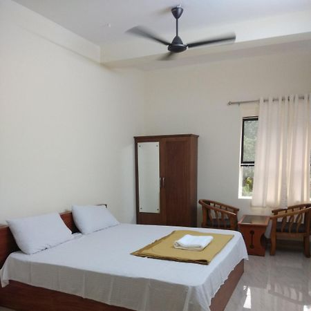 Manjira Lodge Guruvāyūr Buitenkant foto