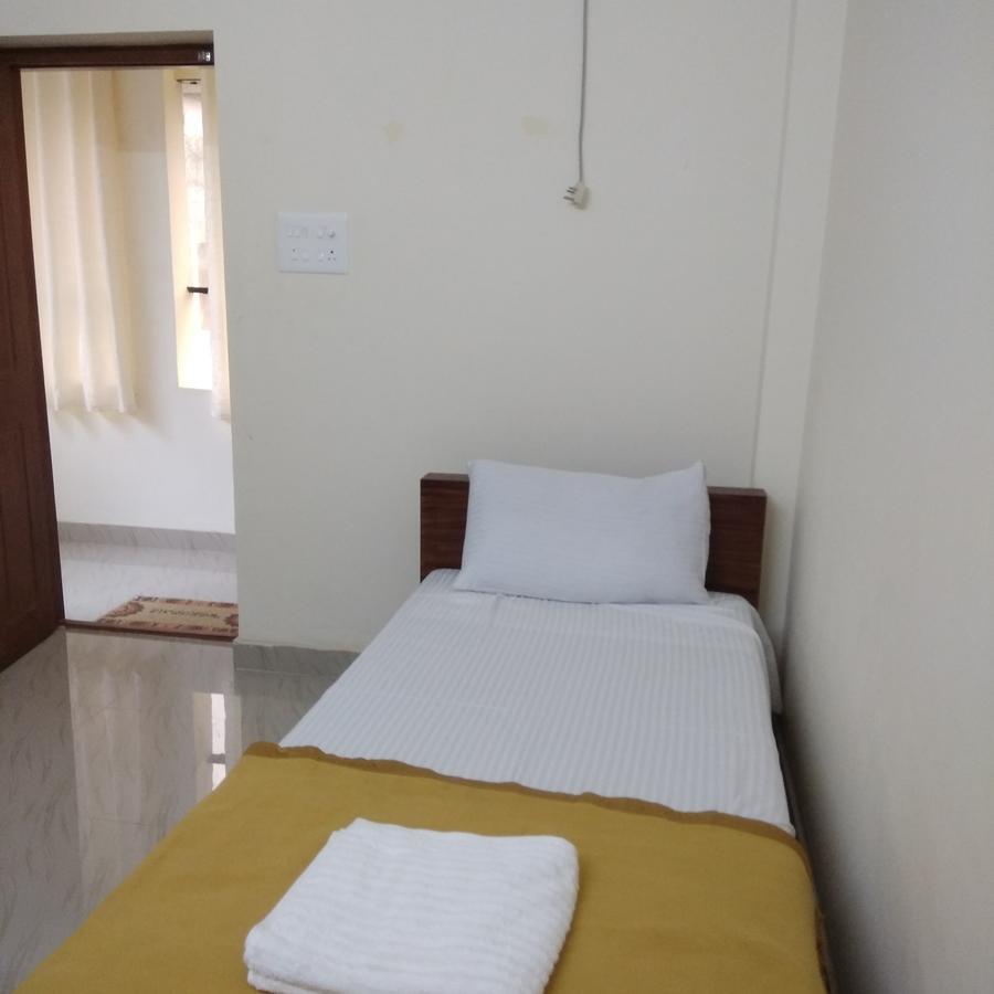 Manjira Lodge Guruvāyūr Buitenkant foto